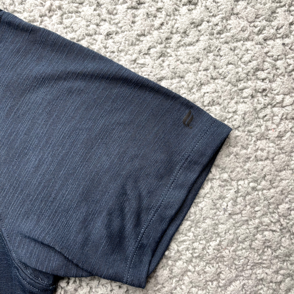 Fabletics Shirt Mens Large Blue Performance Knit Short Sleeve Active Wear - Picture 2 of 8